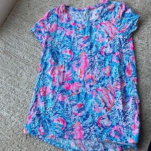 Pink and blue Lilly Pulitzer short sleeve tee